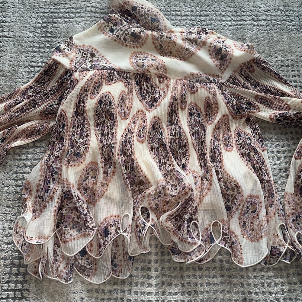 See By Chloe Printed Long Sleeve Blouse